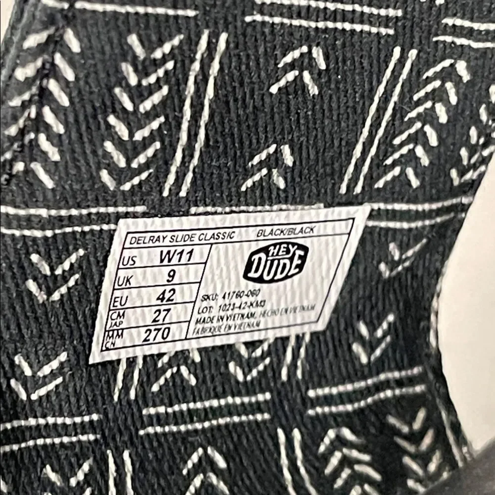 Hey Dude brand hey